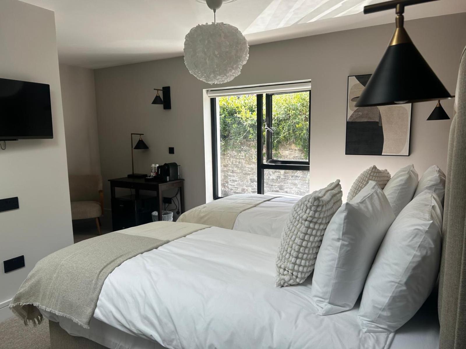 The Glen Quarter Hotell Kinsale Exteriör bild